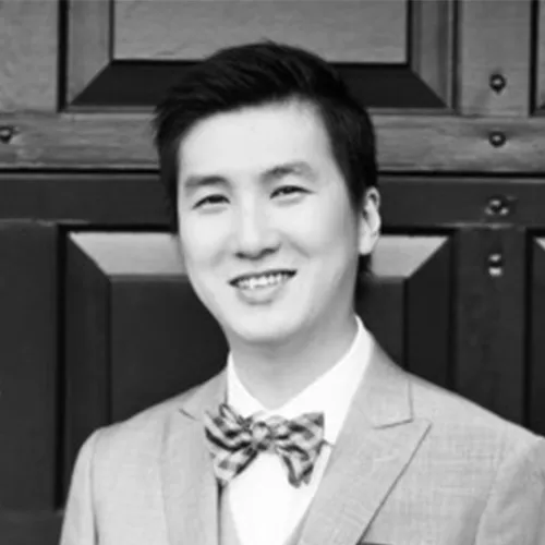Carlo Yau Headshot